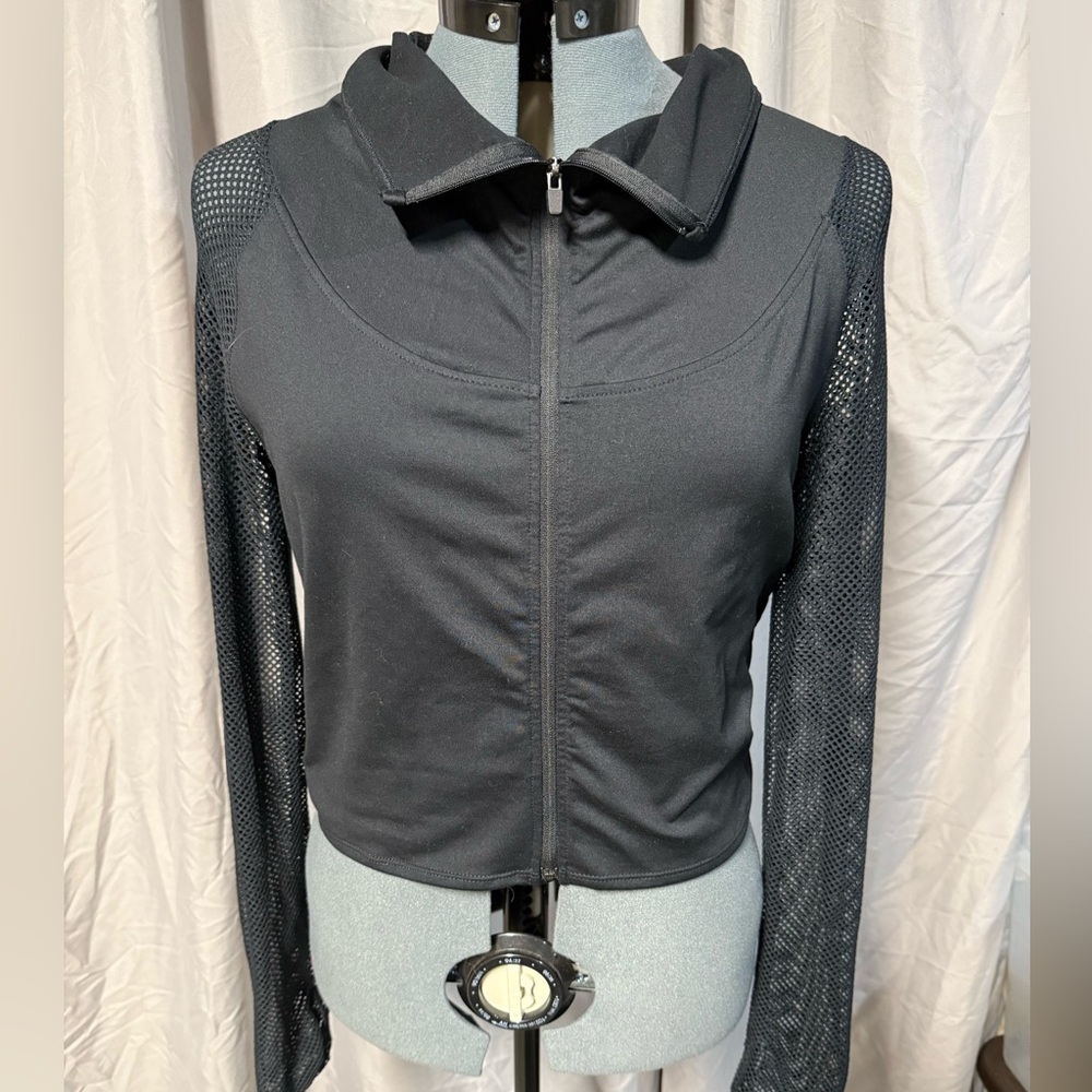 *DEMI LOVATO FABLETICS OG Jacket